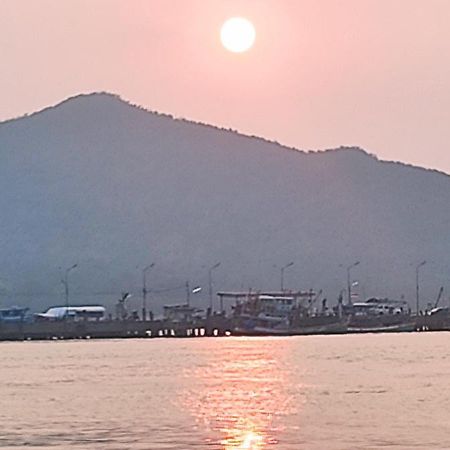 Sea Saran Condominium For Short-Term Stay Bang Sare Eksteriør bilde